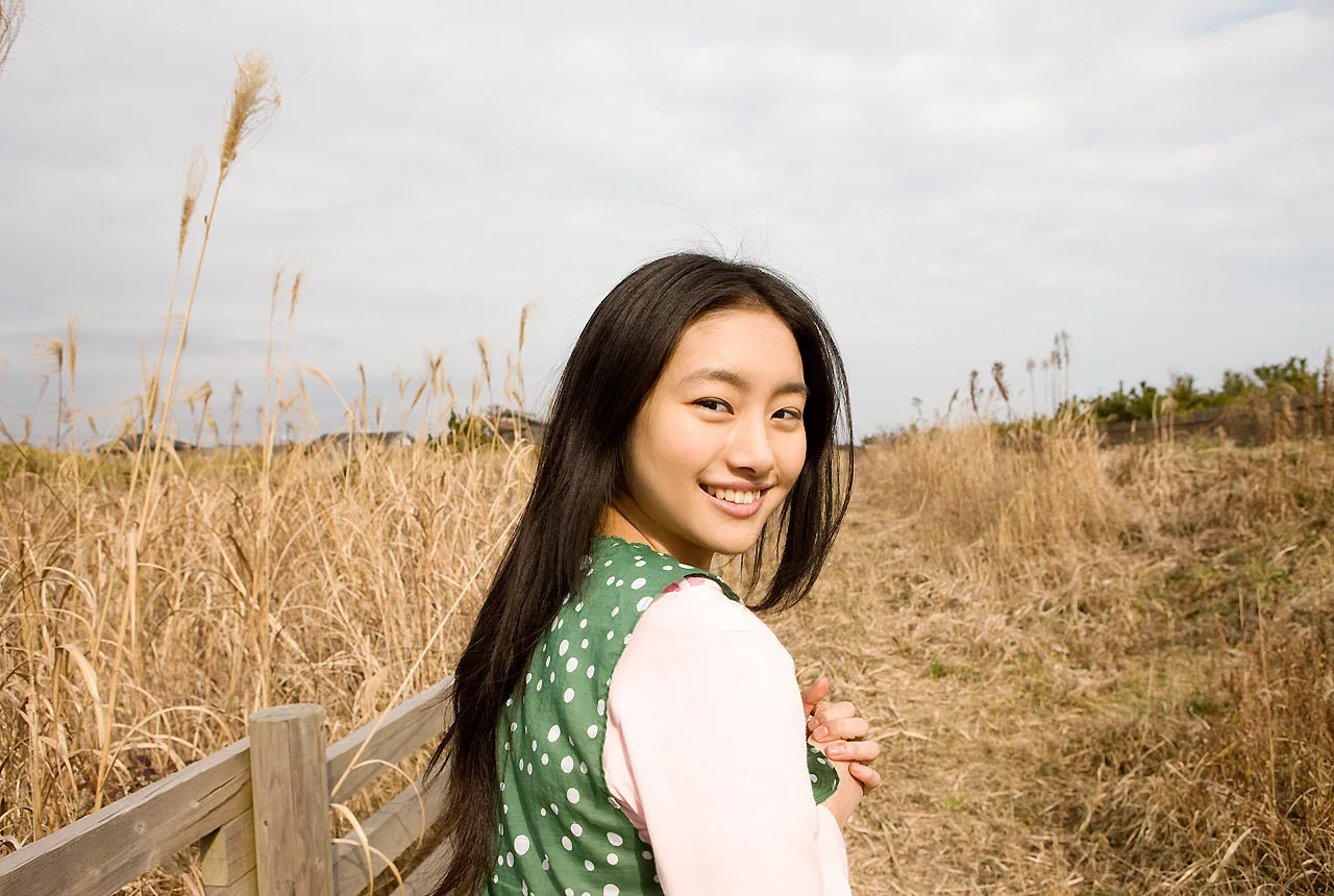 [Image.tv] Album ảnh "Hãy mỉm cười trở lại" của Kuuna Shiori - 15