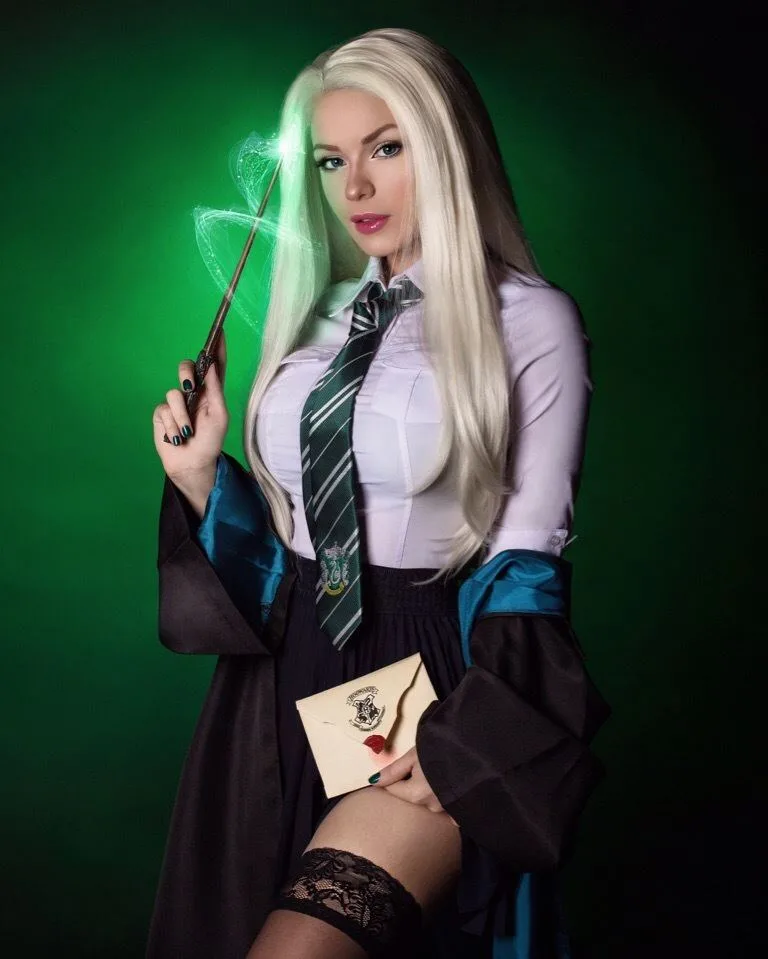 Irina Meier – Mera - 25