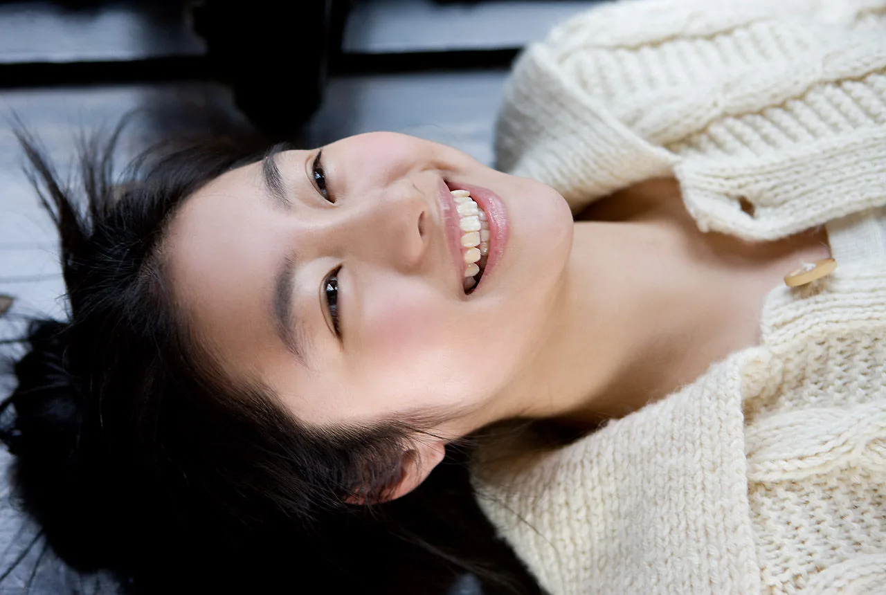 [Image.tv] Album ảnh "Hãy mỉm cười trở lại" của Kuuna Shiori - 27