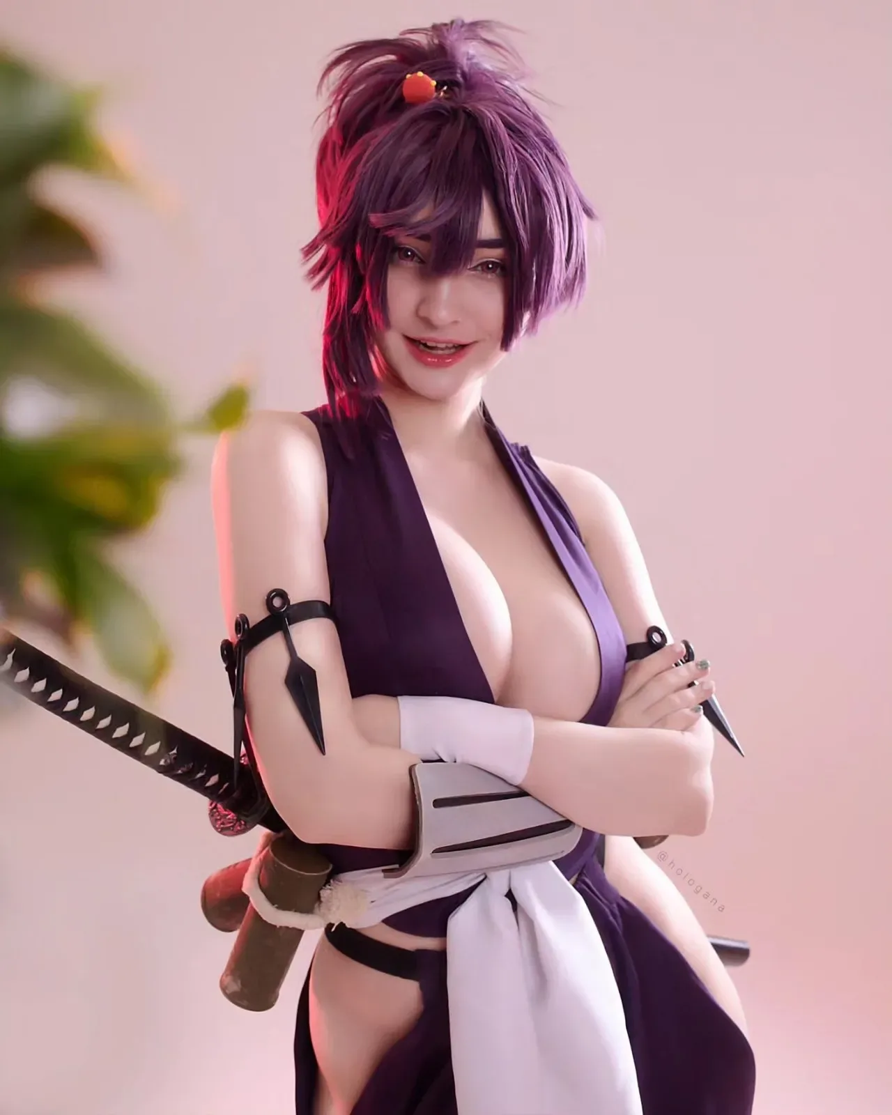 Hologana – Yuzuriha - 2