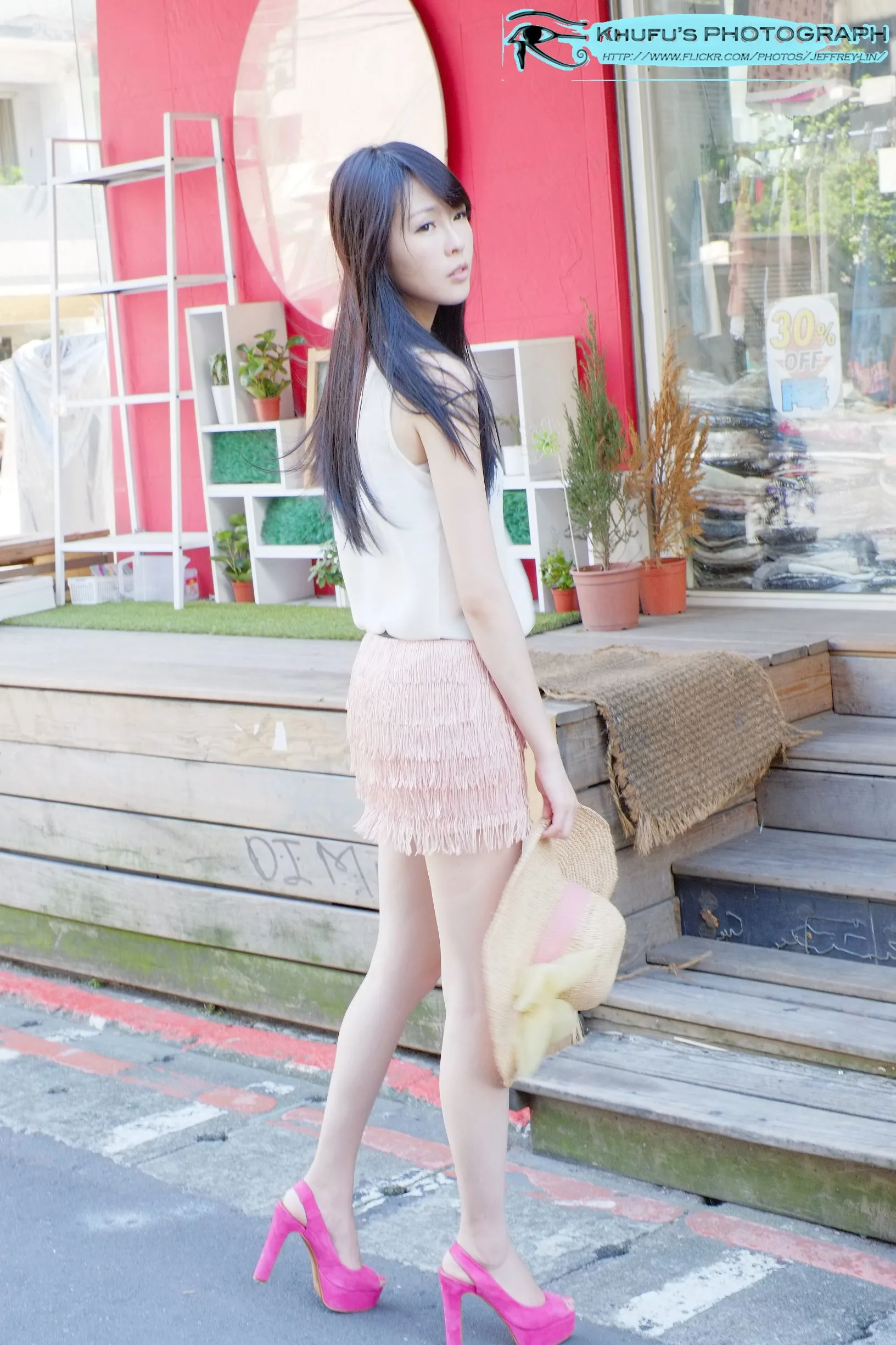 Bộ ảnh thời trang đường phố tươi tắn và xinh đẹp của hai người đẹp Đài Loan Lai Mi-er và Wang Xin-man. - 1